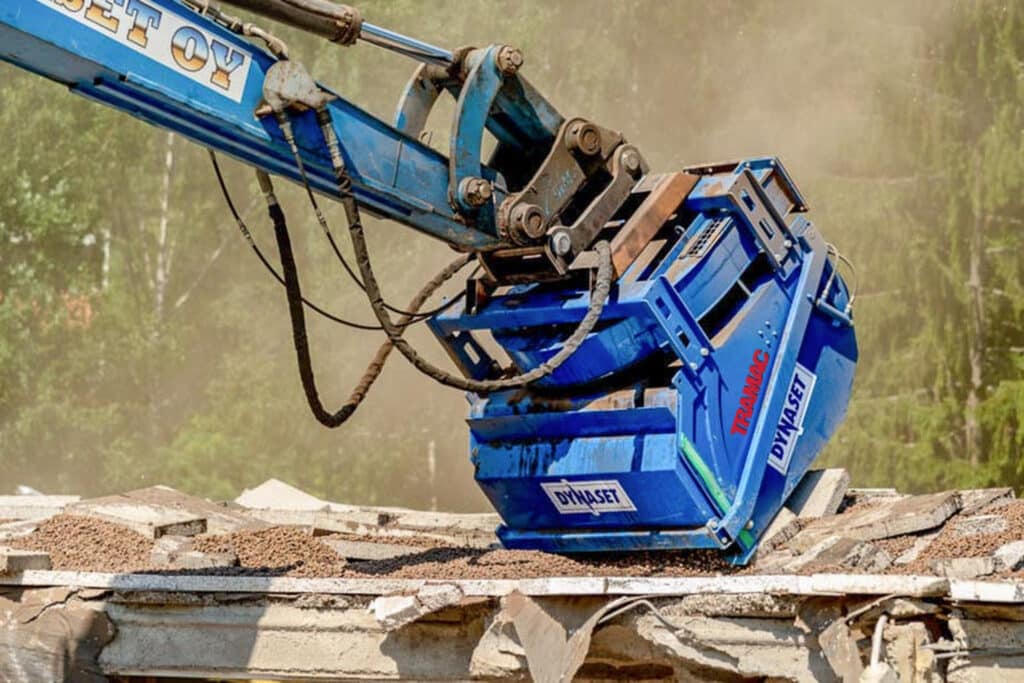 Le godet aspirateur de recyclage hydraulique HRVB