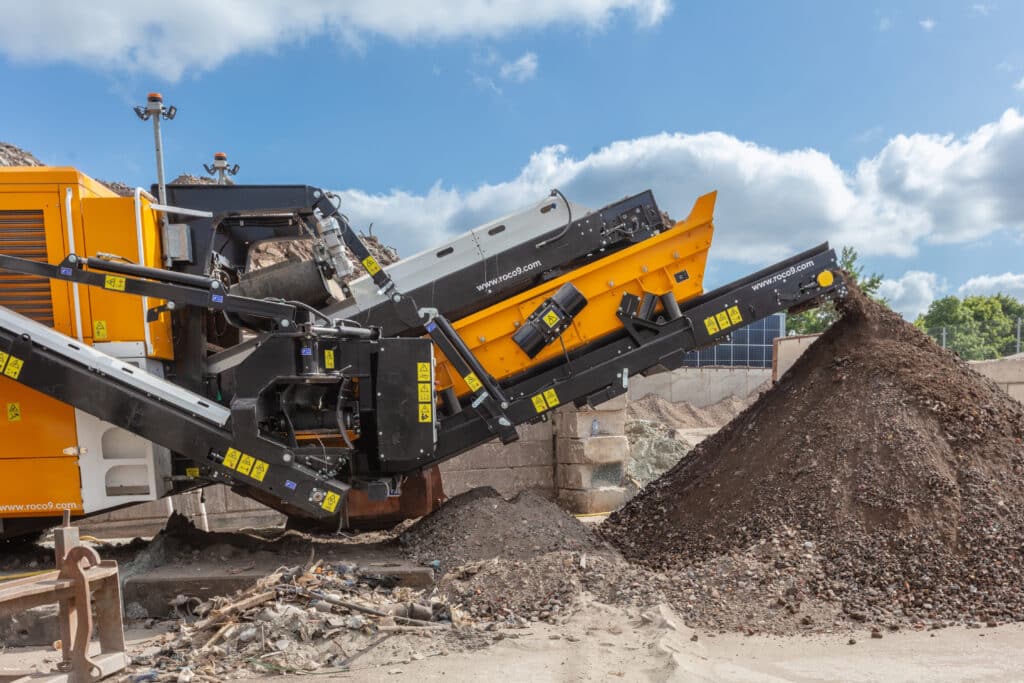 Prototype de concasseur compact, avec post-crible intégré et rendement supérieur 1