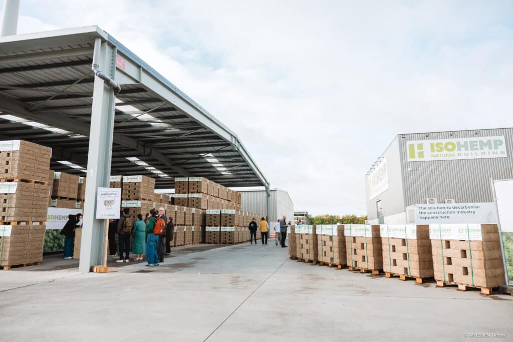 Inauguration de RecyHemp, la première ligne de recyclage de béton de chanvre au monde 1