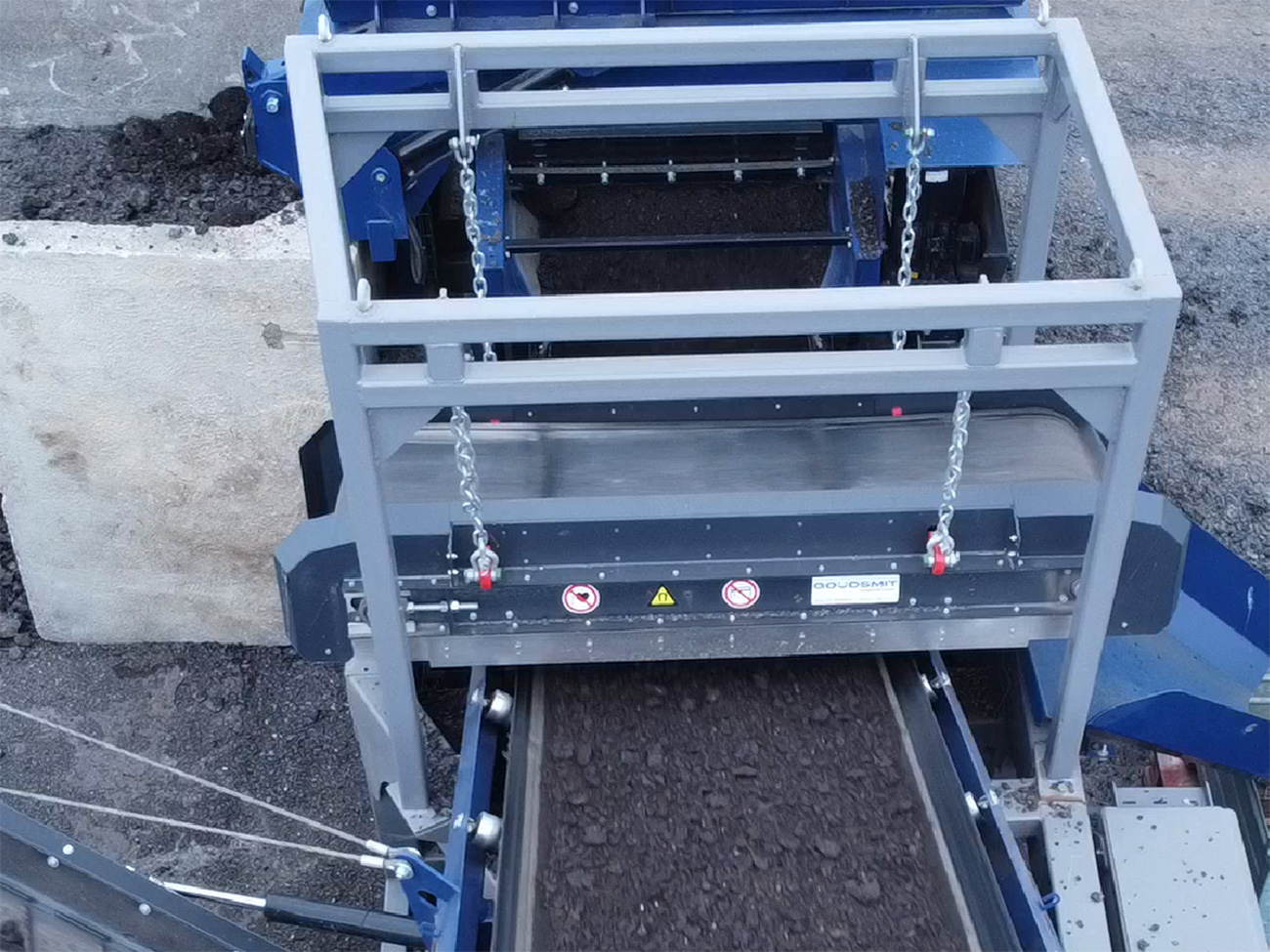 Introductie op de IFAT in München. Modulaire bovenbandmagneet voor mobiele recyclingsystemen 2