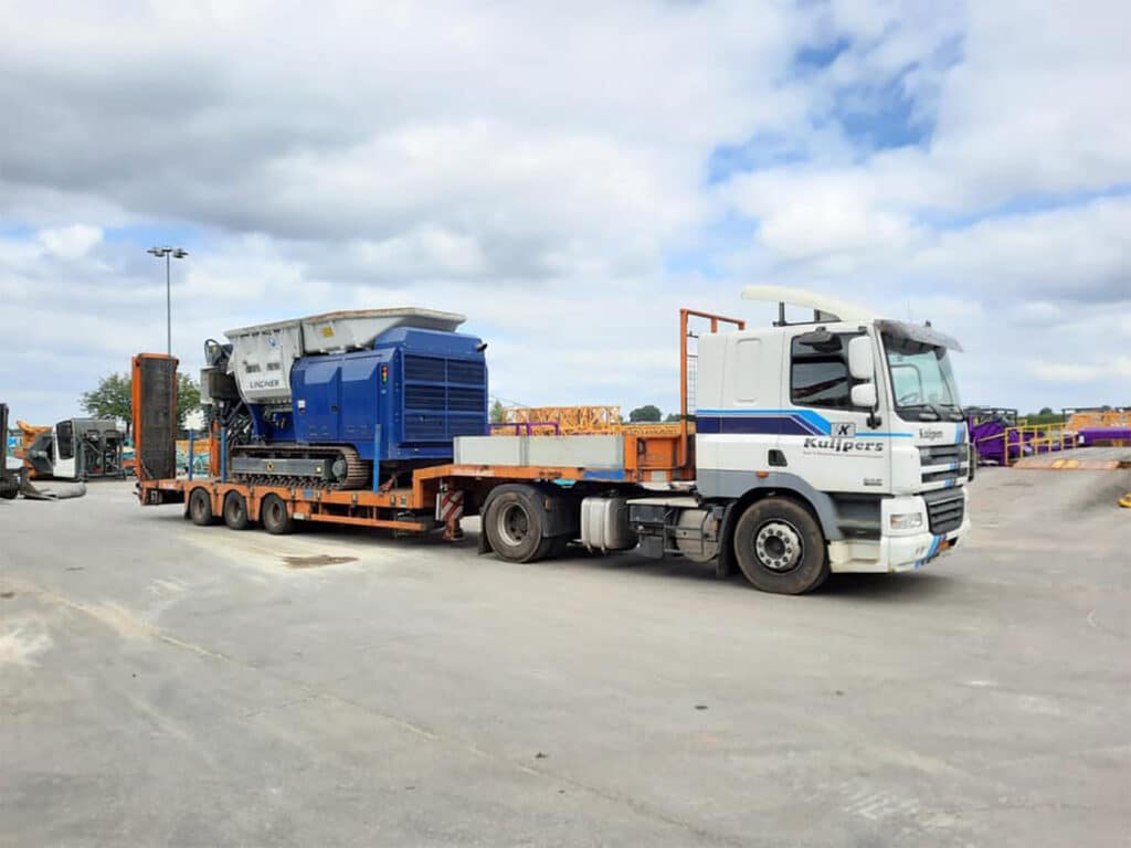 Nieuwe Lindner Urraco 75DK-4 voor Kuijpers Metaal- en Autorecycling.