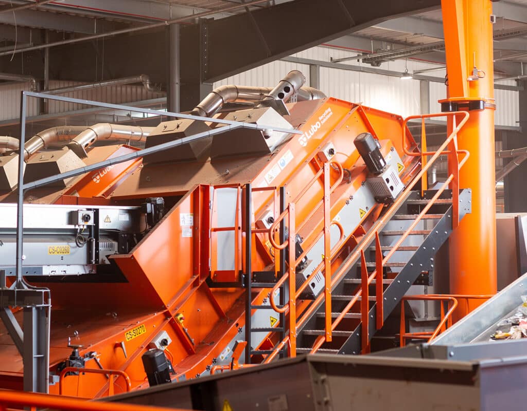 Inwijding van eenhoogwaardig sorteercentrum