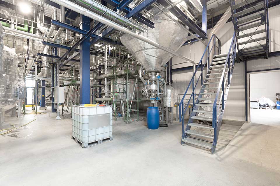 Gpi levert 12 rvs tanks voor het recyclen van polystyreen isolatieschuimafval aan PolyStyreneLoop 1