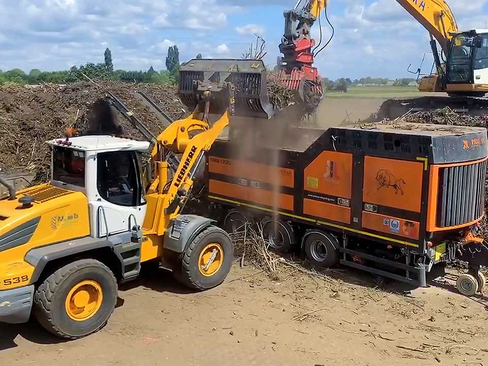 Van Herwijnen Machinery begint jaar met leuke primeurs Pronar voorverkleiners zorgen voor grote capaciteit