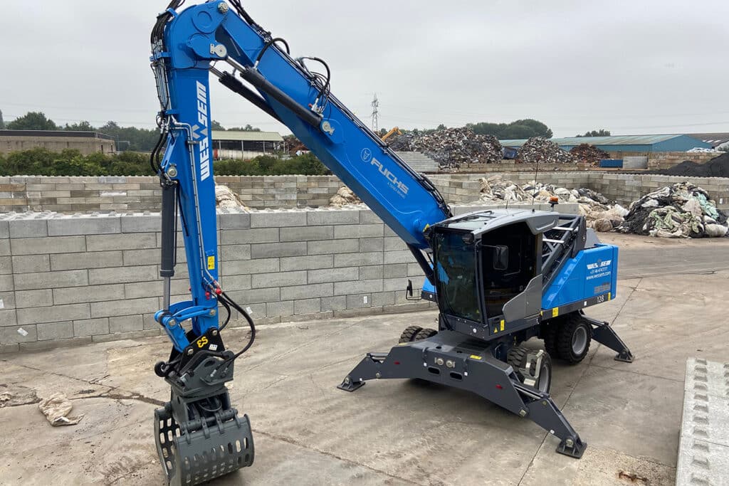 Tweede multifunctionele Fuchs voorWessem Port Services