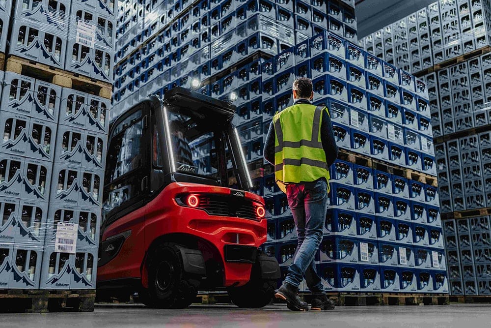 Linde radarsysteem verhoogt veiligheid bij achteruitrijdende heftrucks
