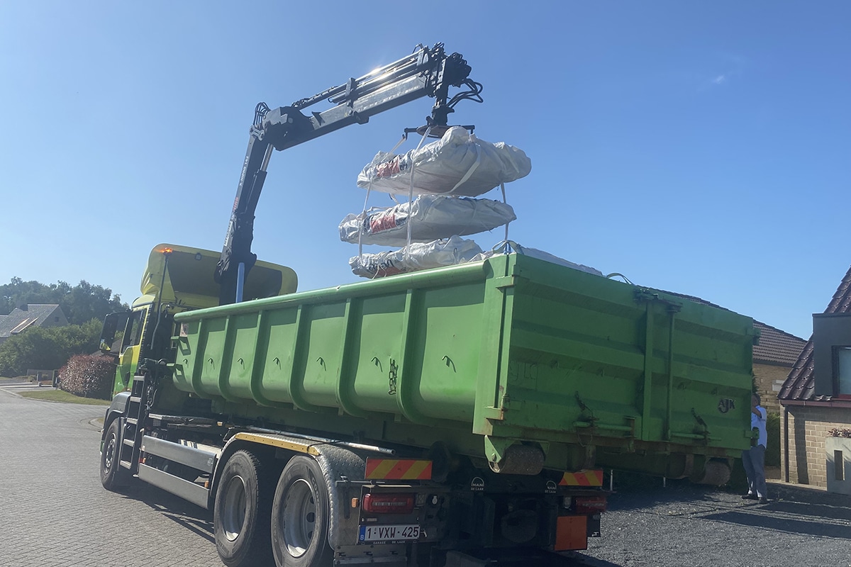 Drie jaar asbestattest in cijfers: vermoedelijk nog 3 miljoen ton asbest in omloop 4