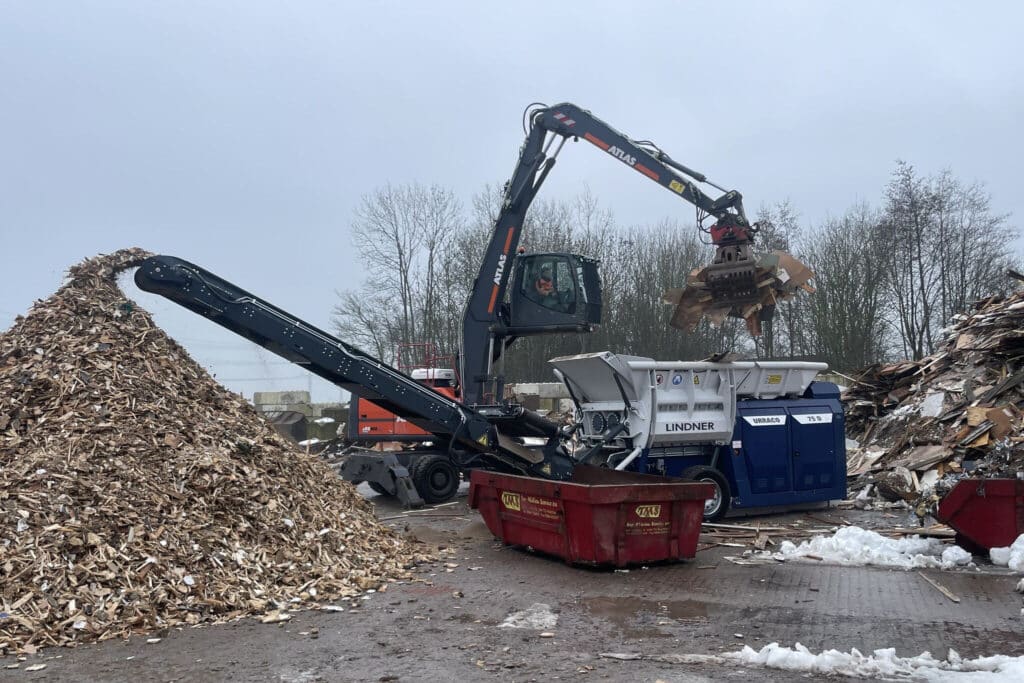 Top Milieu Service neemt nieuwe Lindner Urraco 75 in bedrijf. 2