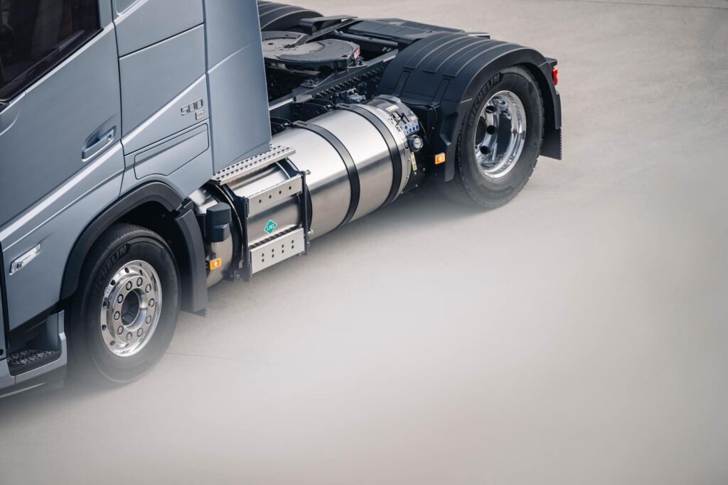 Volvo Trucks bereikt mijlpaal met verkoop van 10.000 LNG-trucks wereldwijd  1