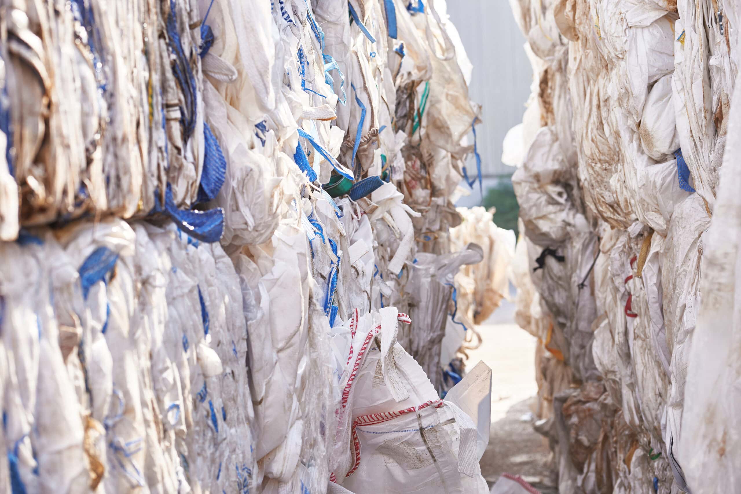 Wie kan big bags en laagwaardige gekleurde folies uit België verwerken? 1