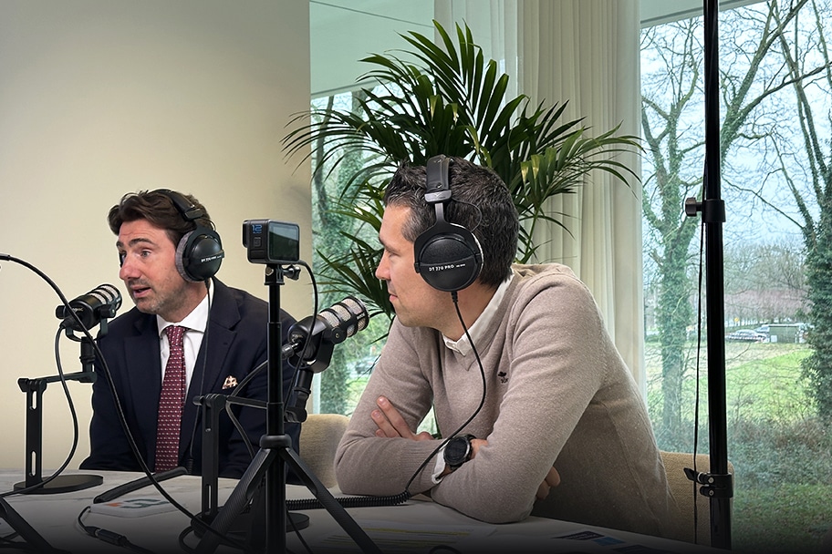 PODCAST: De textielcrisis uitgelegd – inzameling, recyclage, overproductie en UPV  1