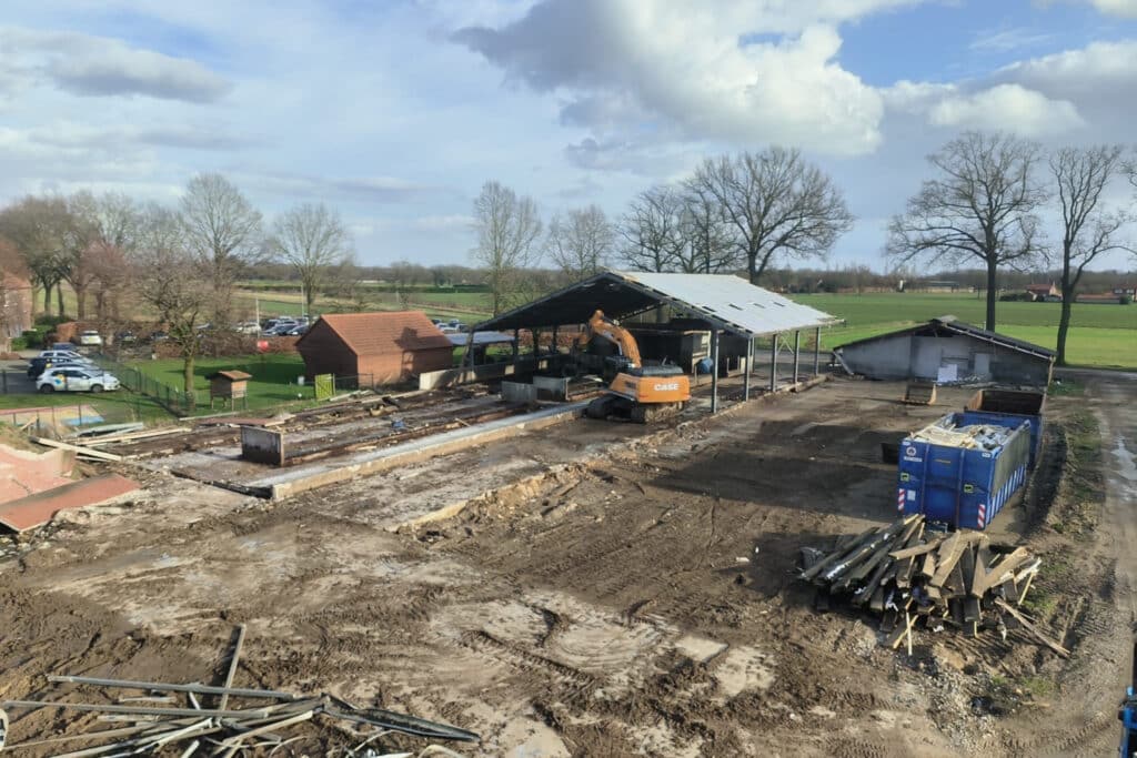 Efficiënt slopen met gehuurde betonschaar 3
