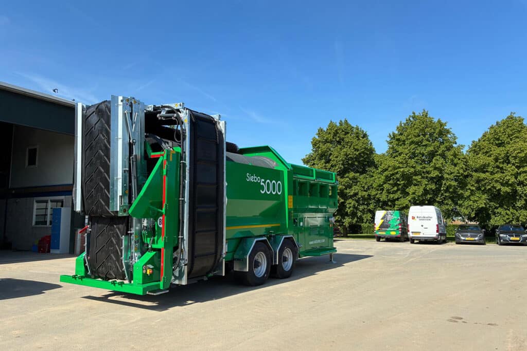 Van der Spek Vianen levert nieuwe Siebotec 5000 trommelzeef aan Kütschruiter Groessen 3