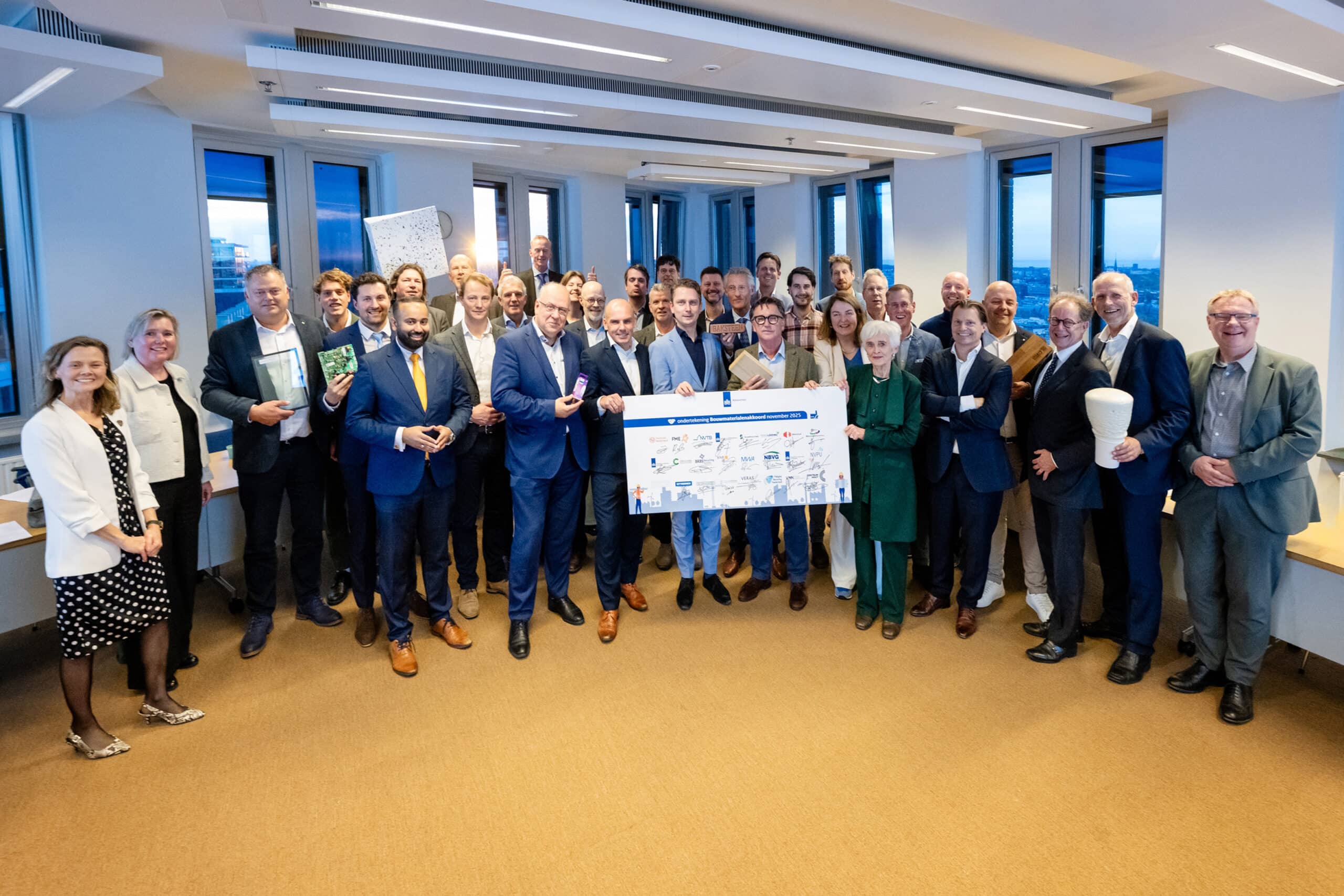 Vereniging Afvalbedrijven ondertekent Bouwmaterialenakkoord 3