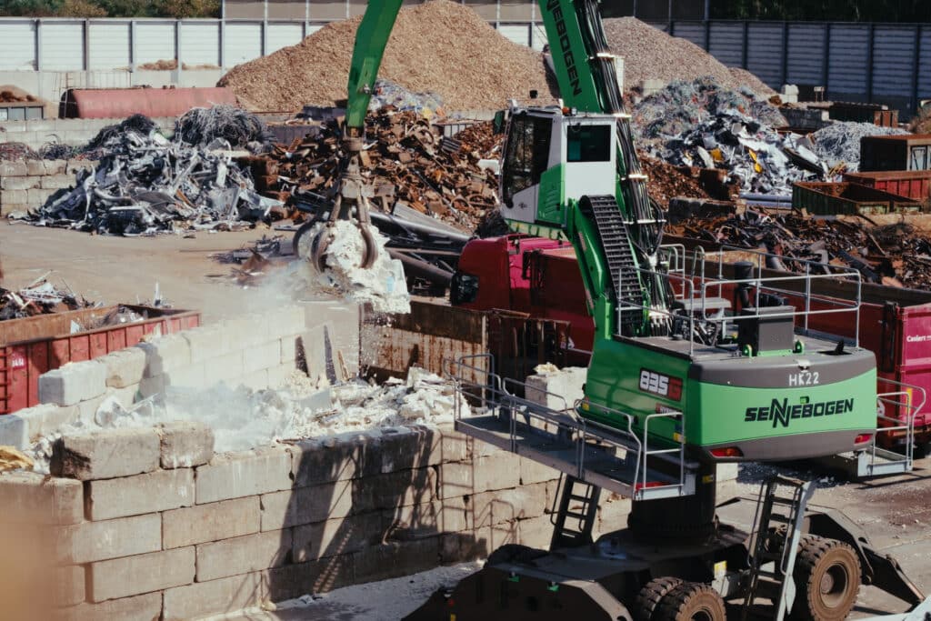 Niet de aankoopprijs, maar de kost per draaiuur telt – Casier Recycling kiest opnieuw voor SENNEBOGEN 2